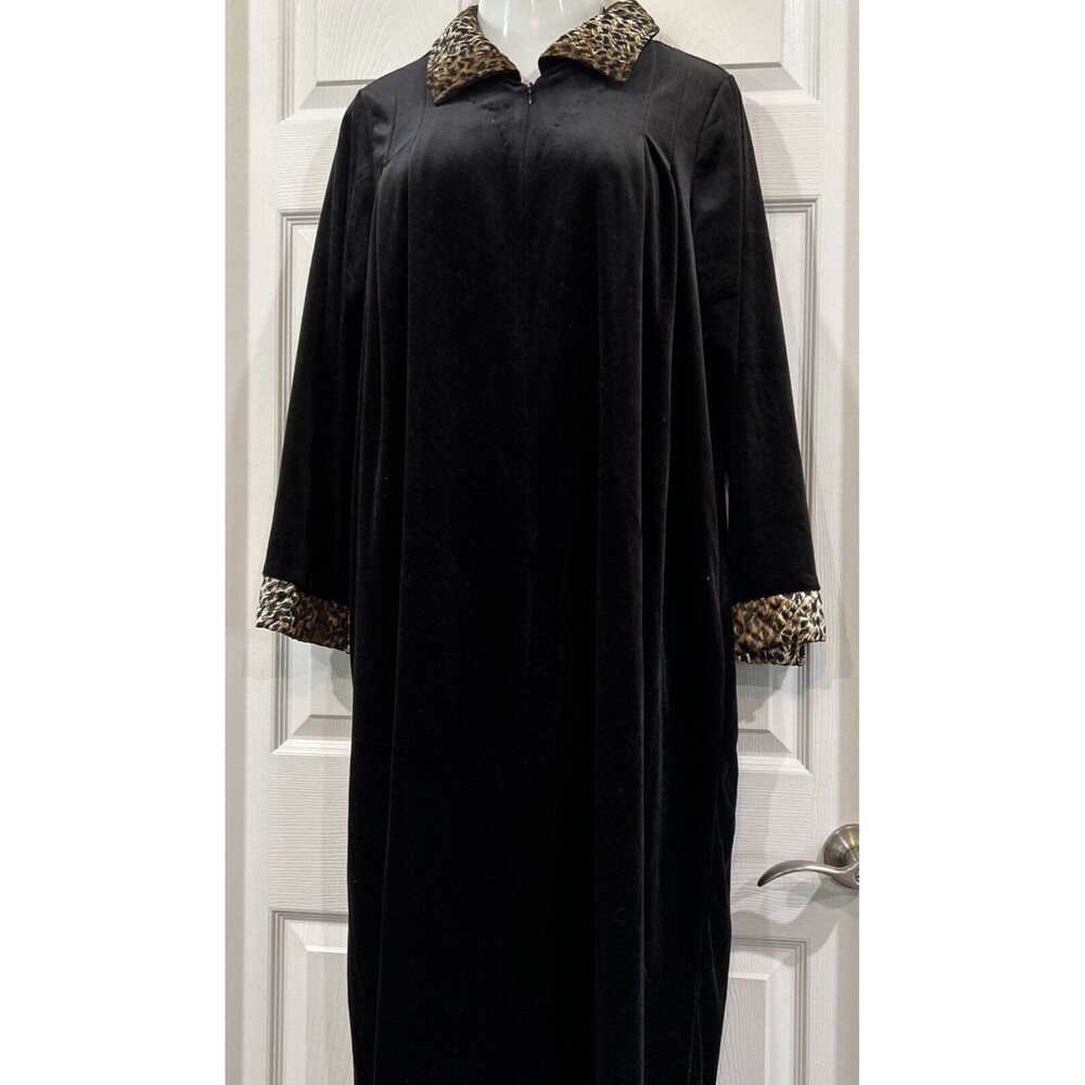 Vintage Cinema Etoile Women M Robe 3/4 Zip Black Velour Animal Print Collar Cuff